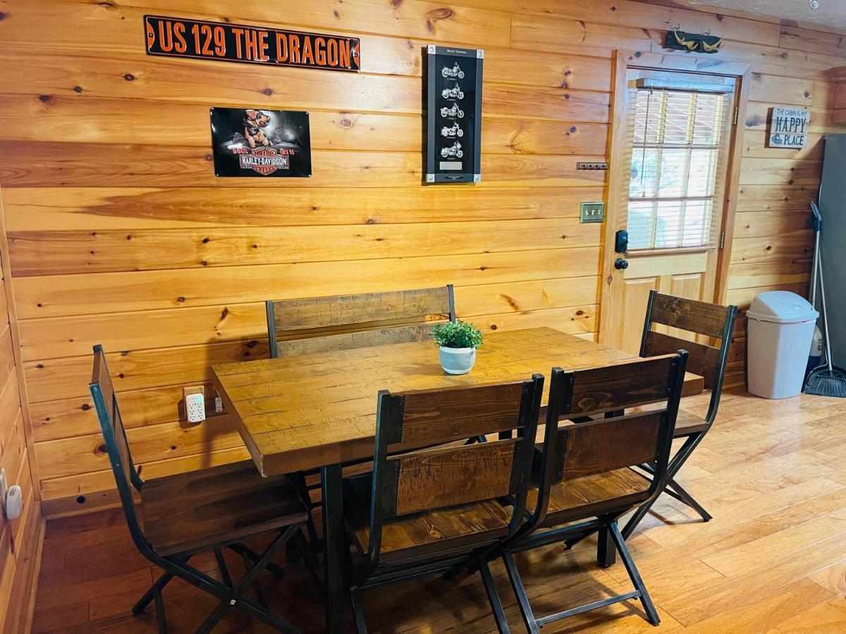 Smoky Mountain Enchanting Haven 3Br2Ba Cabin Sevierville Exteriör bild