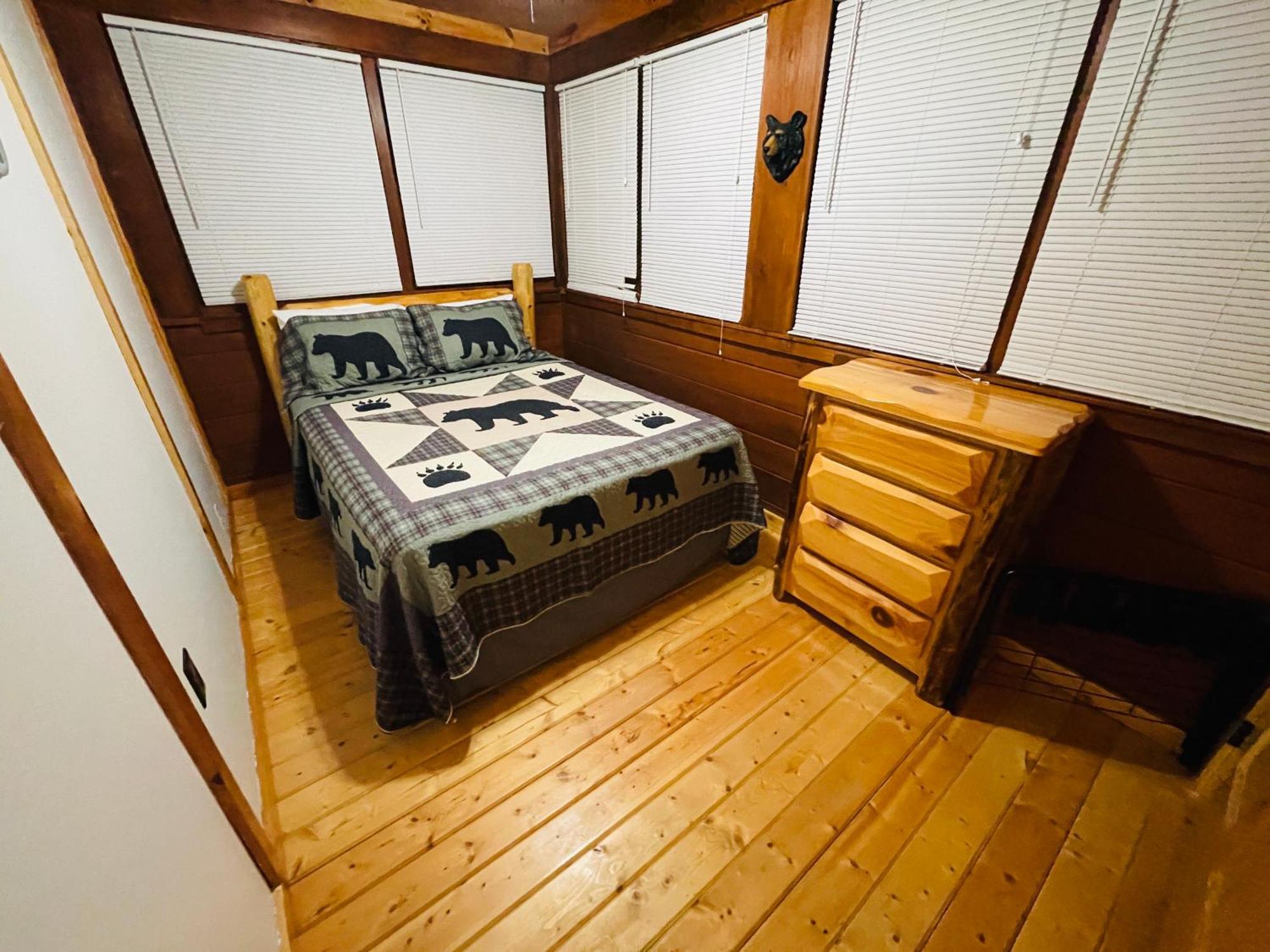 Smoky Mountain Enchanting Haven 3Br2Ba Cabin Sevierville Exteriör bild
